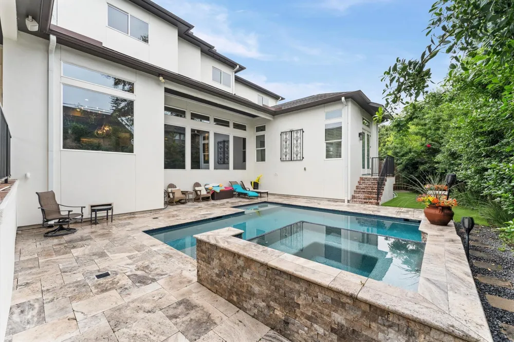 4927 Jason Street Houston, TX 77096