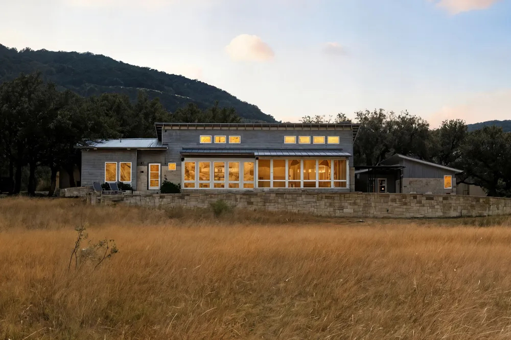 415 Frio Canon Trail Leakey, TX 78873