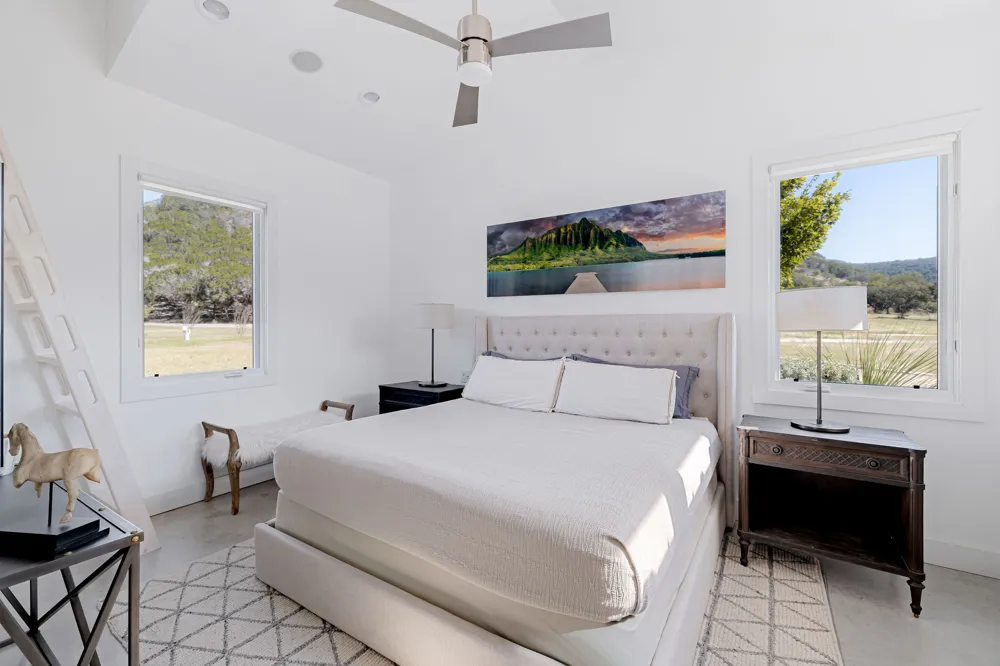 415 Frio Canon Trail Leakey, TX 78873