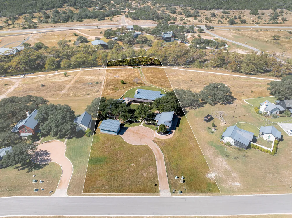 415 Frio Canon Trail Leakey, TX 78873