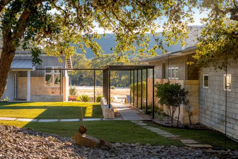 415 Frio Canon Trail