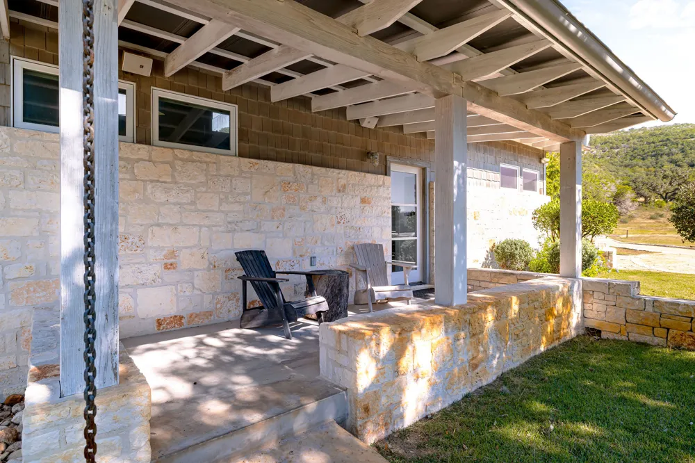 415 Frio Canon Trail Leakey, TX 78873