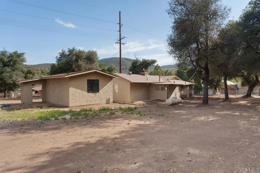 27544 Old Highway 80 Descanso, CA 91916