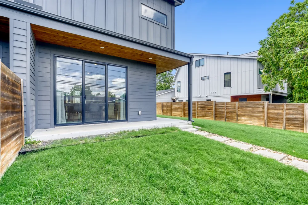 3300 E Martin Luther King Jr Boulevard #B Austin, TX 78721