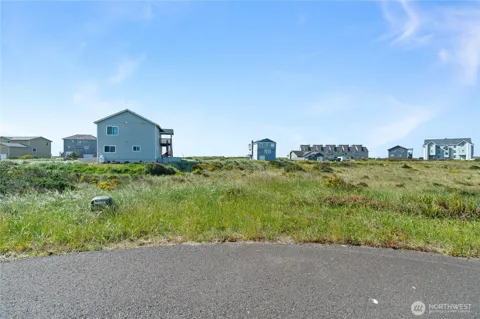 471 Hilo Court