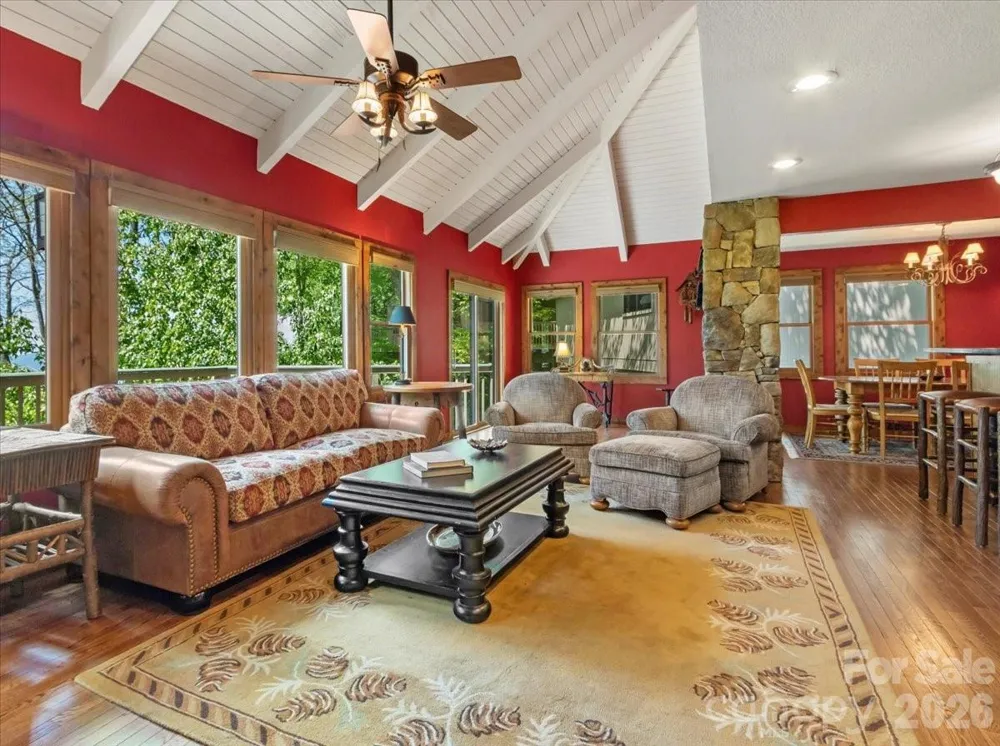 121 Ivy Ridge Road Burnsville, NC 28714