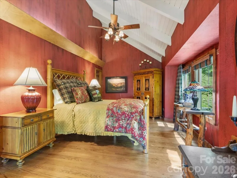 121 Ivy Ridge Road Burnsville, NC 28714