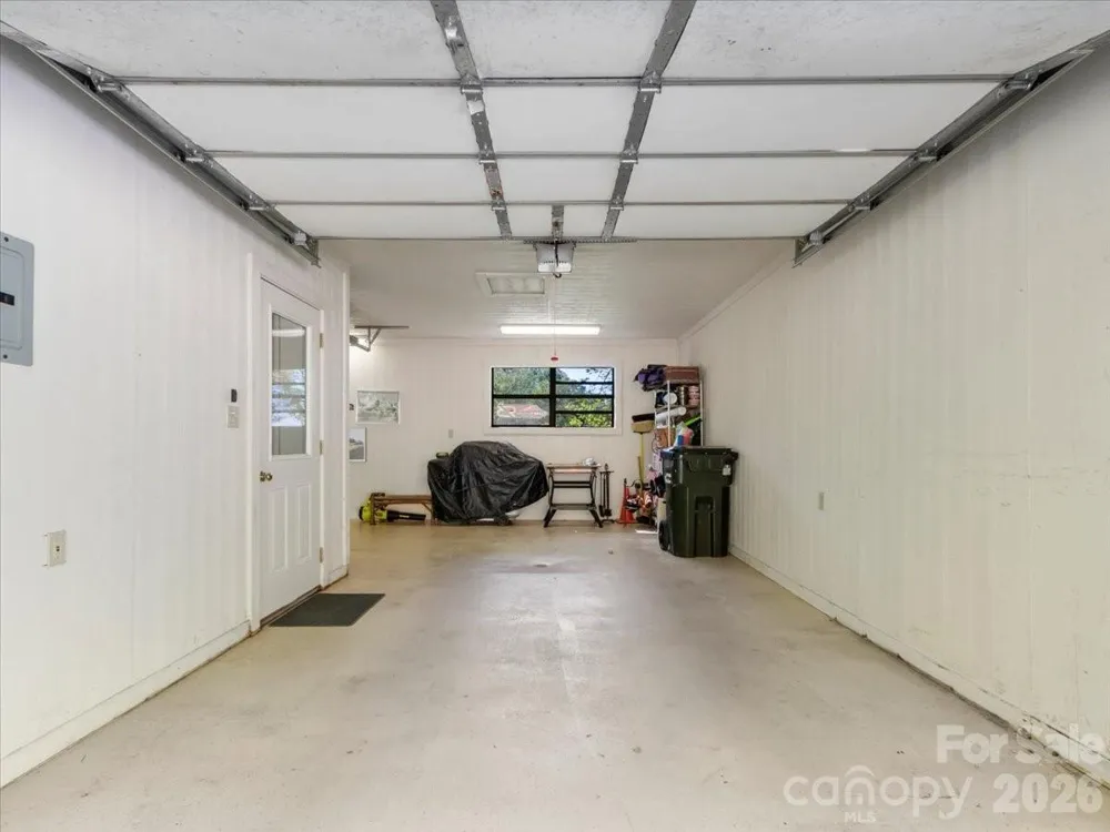 121 Ivy Ridge Road Burnsville, NC 28714