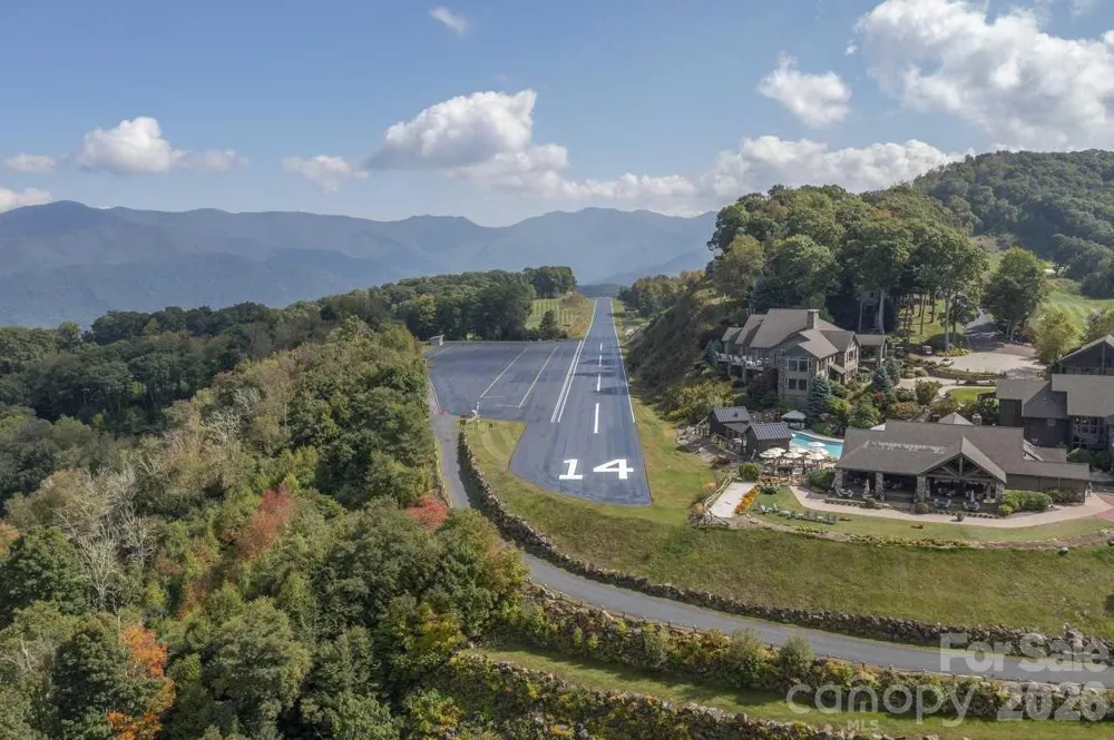 121 Ivy Ridge Road Burnsville, NC 28714