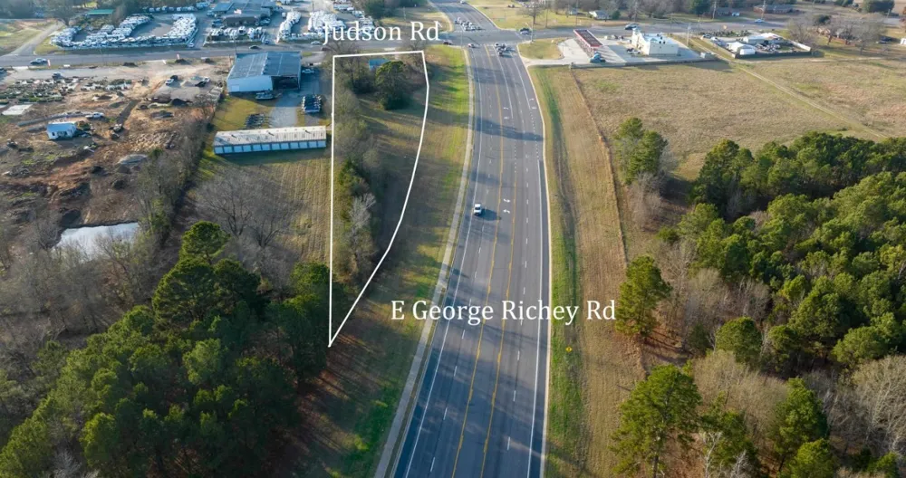 5082 Judson Road Longview, TX 75605