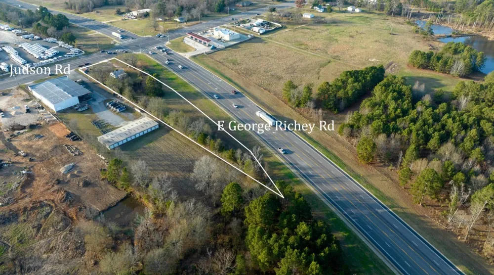 5082 Judson Road Longview, TX 75605