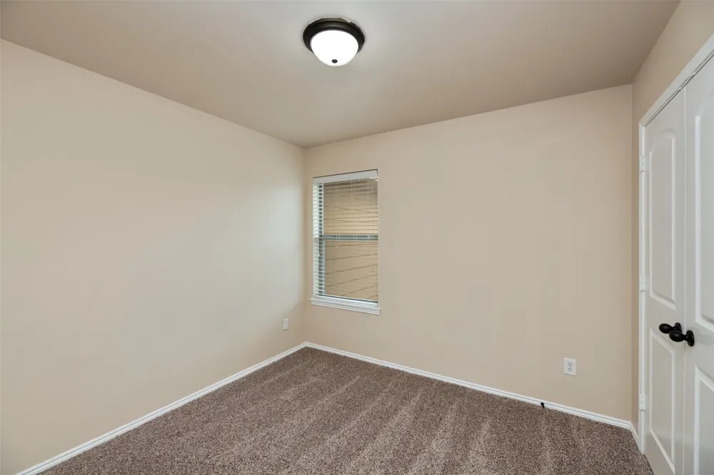 382 Armstrong Lane Lavon, TX 75166
