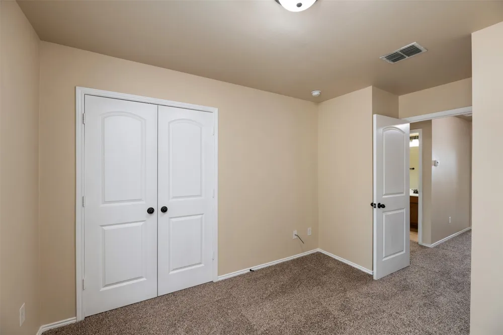 382 Armstrong Lane Lavon, TX 75166