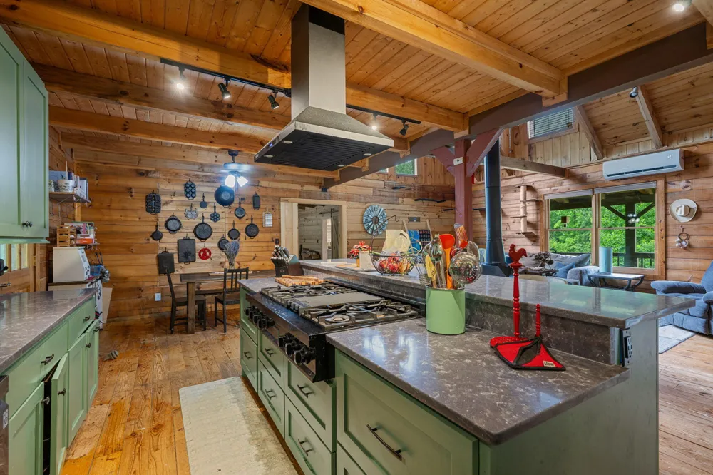 1110 Boanerges Church Road Old Fort, TN 37362