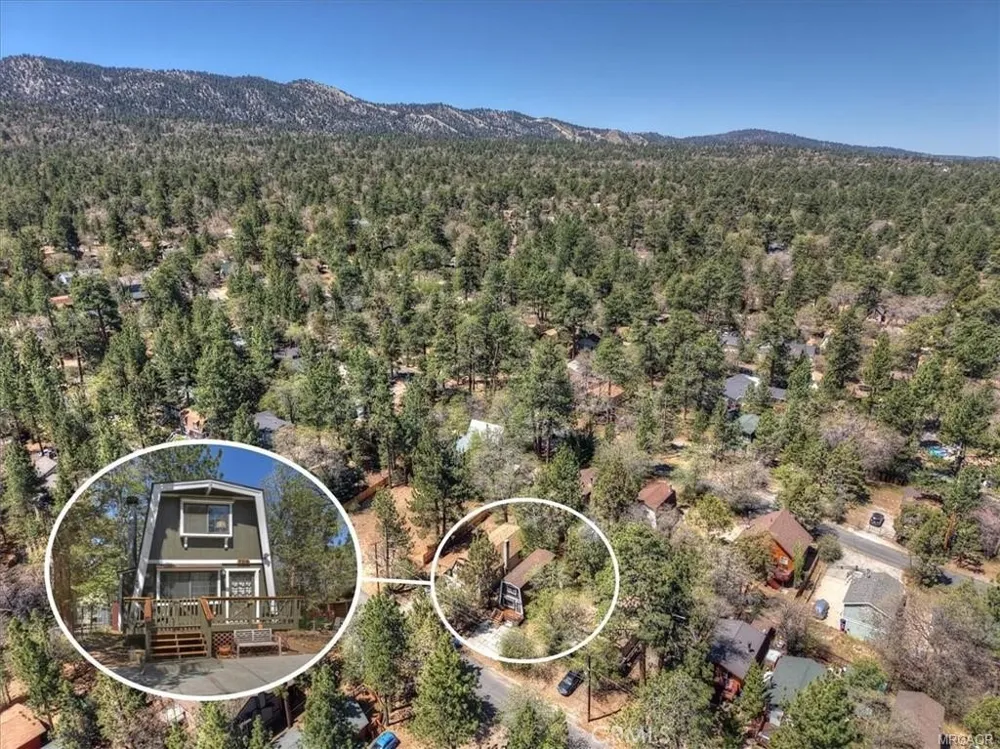 756 Cedar Sugarloaf, CA 92386