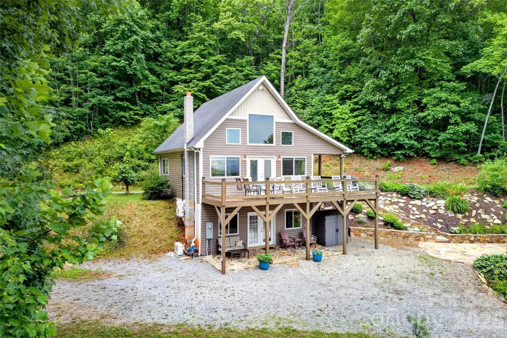 696 Hickory Nut Hollow Old Fort, NC 28762