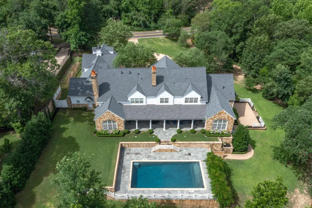 1920 Stonegate Boulevard Tyler, TX 75703