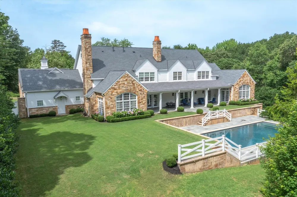 1920 Stonegate Boulevard Tyler, TX 75703
