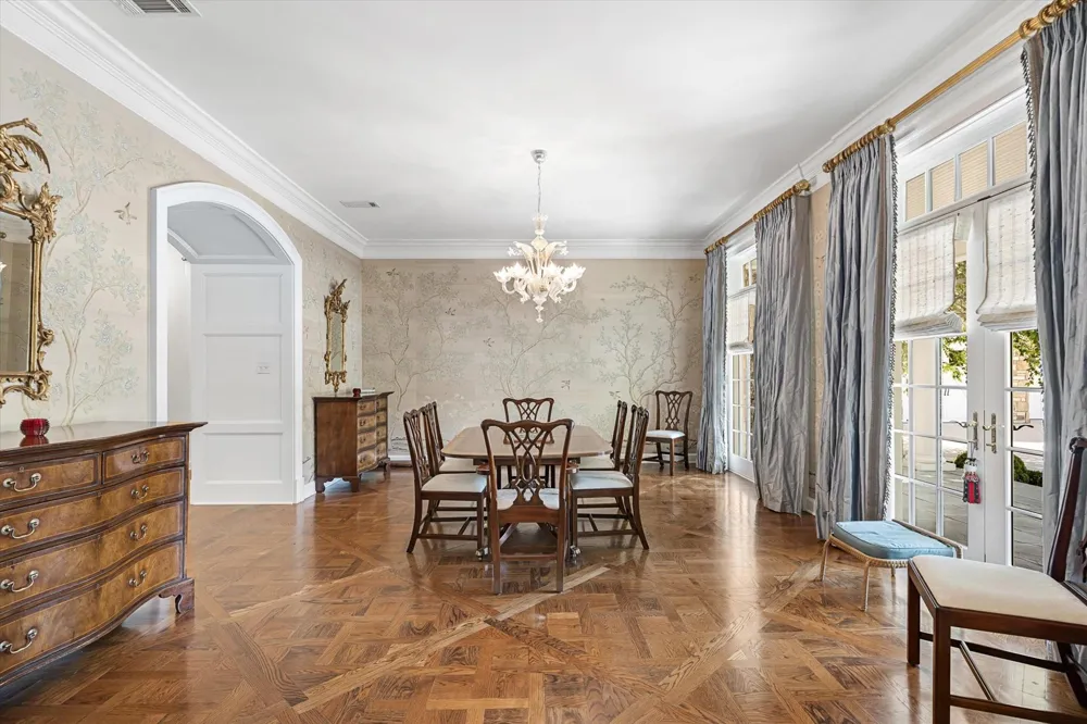 1920 Stonegate Boulevard Tyler, TX 75703