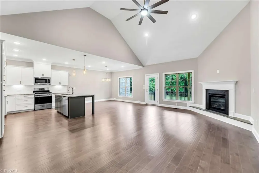 7008 Westfield Village Circle S Summerfield, NC 27358