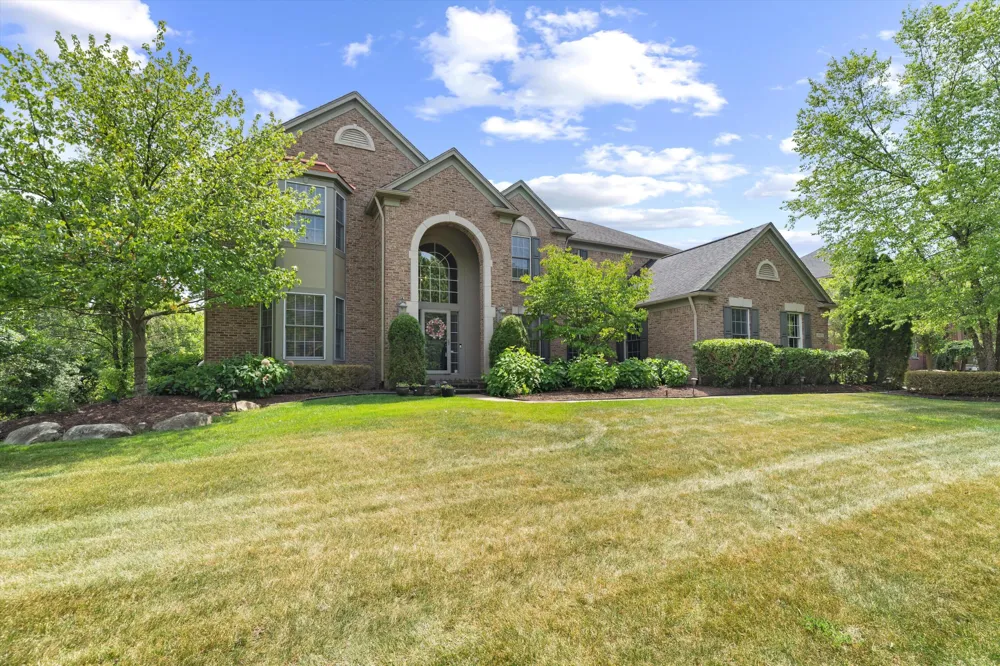 49828 Waterstone Estates Circle Northville Township, MI 48168