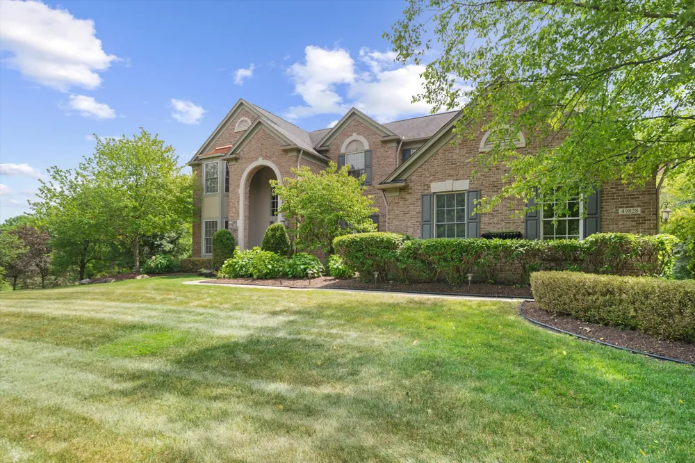 49828 Waterstone Estates Circle Northville Township, MI 48168