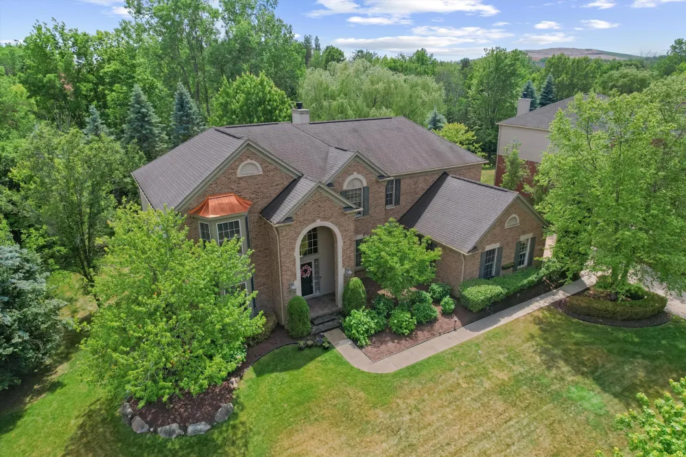 49828 Waterstone Estates Circle Northville Township, MI 48168