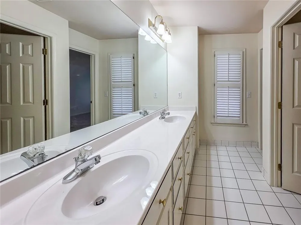 2502 Oak Hill Overlook Duluth, GA 30097