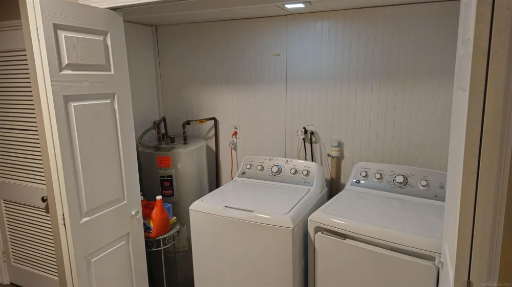 5080 Dove Road Kimball Township, MI 48074