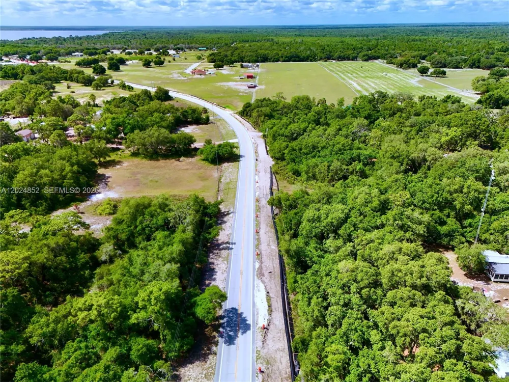 3175 Walk In Water Rd Lake Wales, FL 33898