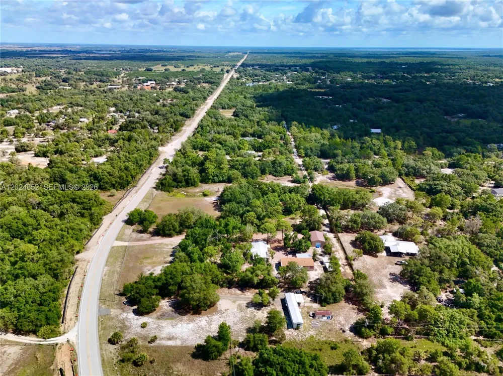 3175 Walk In Water Rd Lake Wales, FL 33898