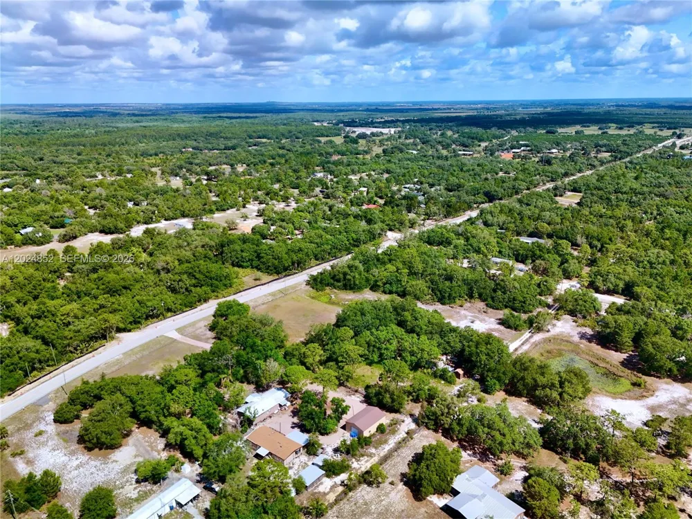 3175 Walk In Water Rd Lake Wales, FL 33898