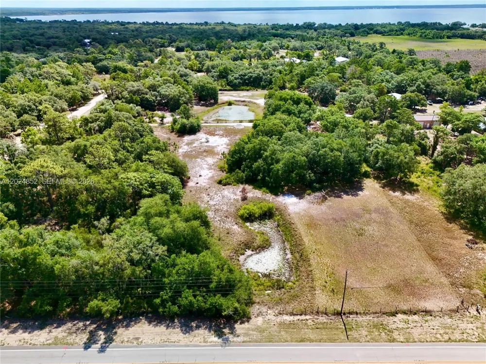 3175 Walk In Water Rd Lake Wales, FL 33898