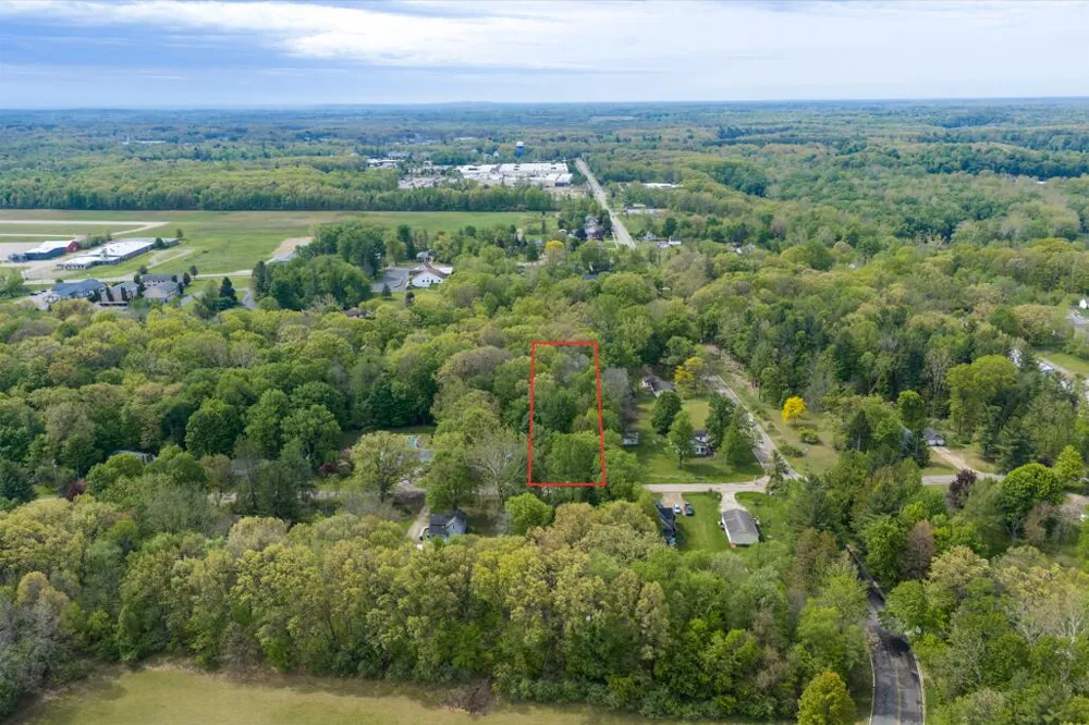 202 Lowe Street Allegan, MI 49010