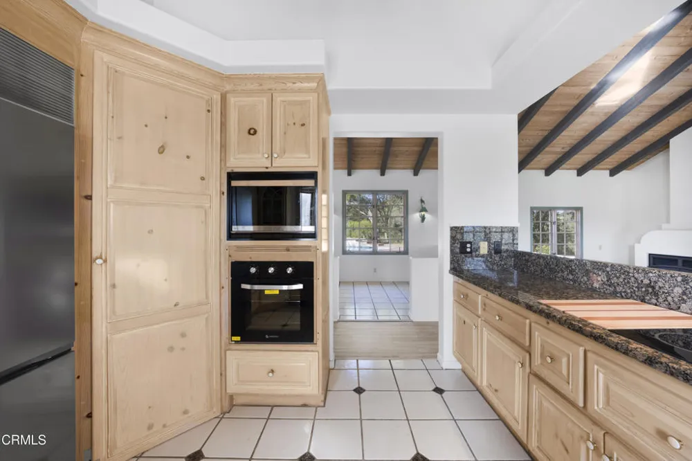 1225 Poppy Valley Road Buellton, CA 93427