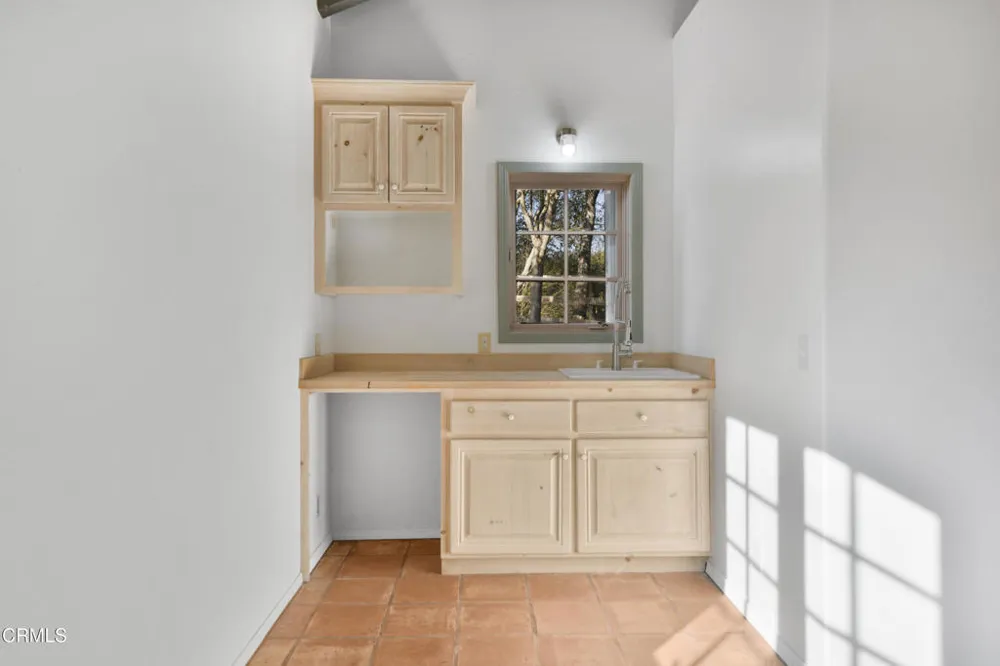 1225 Poppy Valley Road Buellton, CA 93427