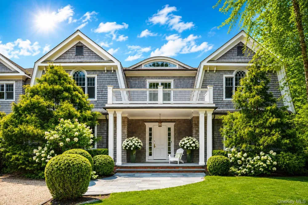 486 Middle Line Highway Bridgehampton, NY 11932