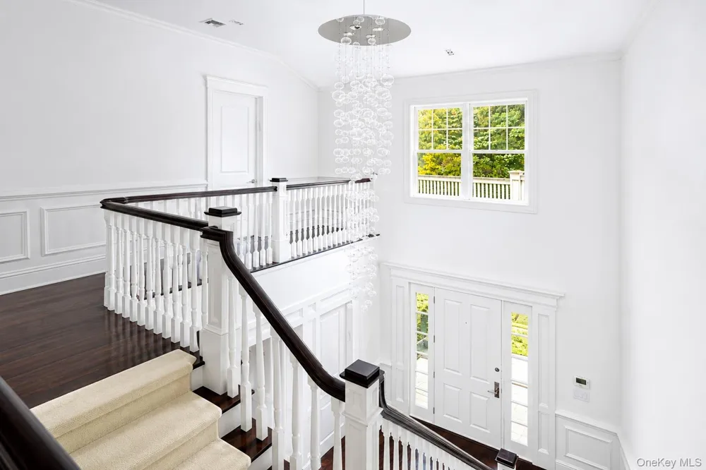 486 Middle Line Highway Bridgehampton, NY 11932