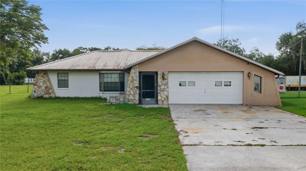 6681 CR 665 Bushnell, FL 33513