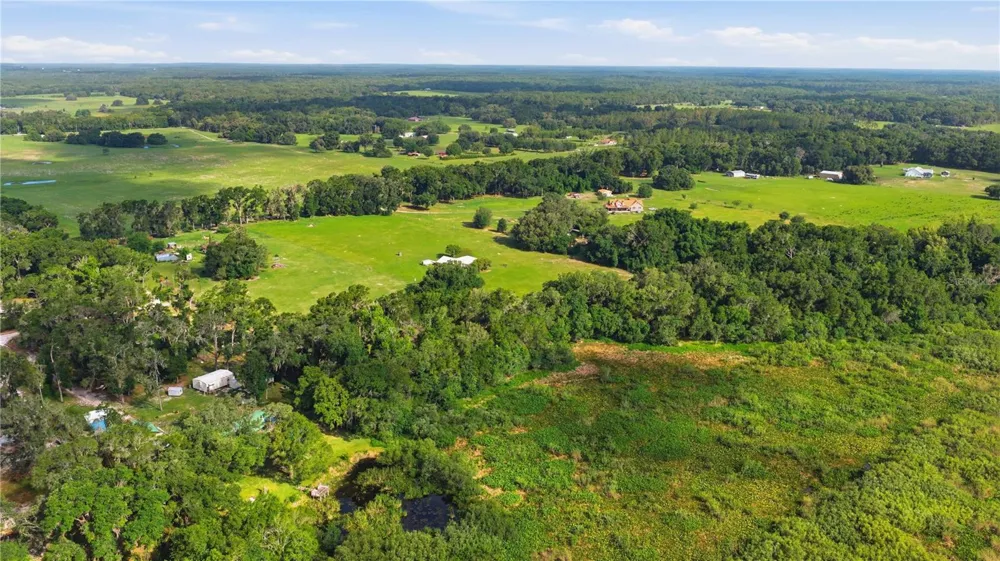 6681 CR 665 Bushnell, FL 33513