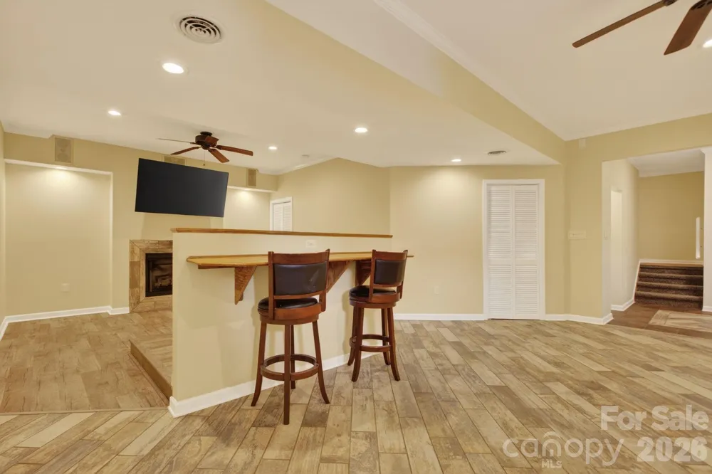 97 Whippoorwill Lane Fairview, NC 28730
