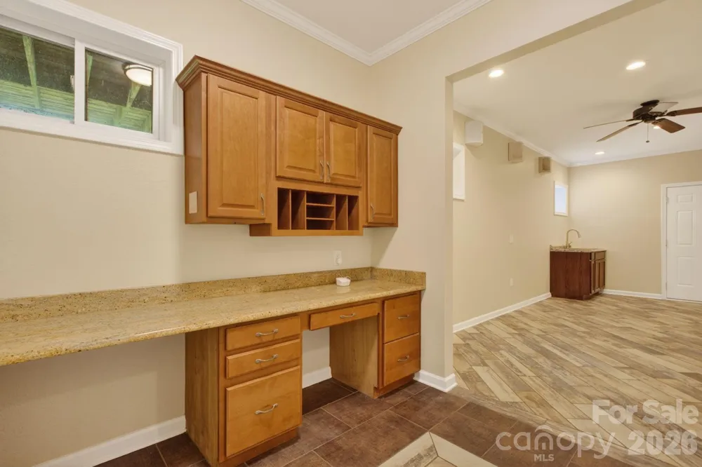 97 Whippoorwill Lane Fairview, NC 28730