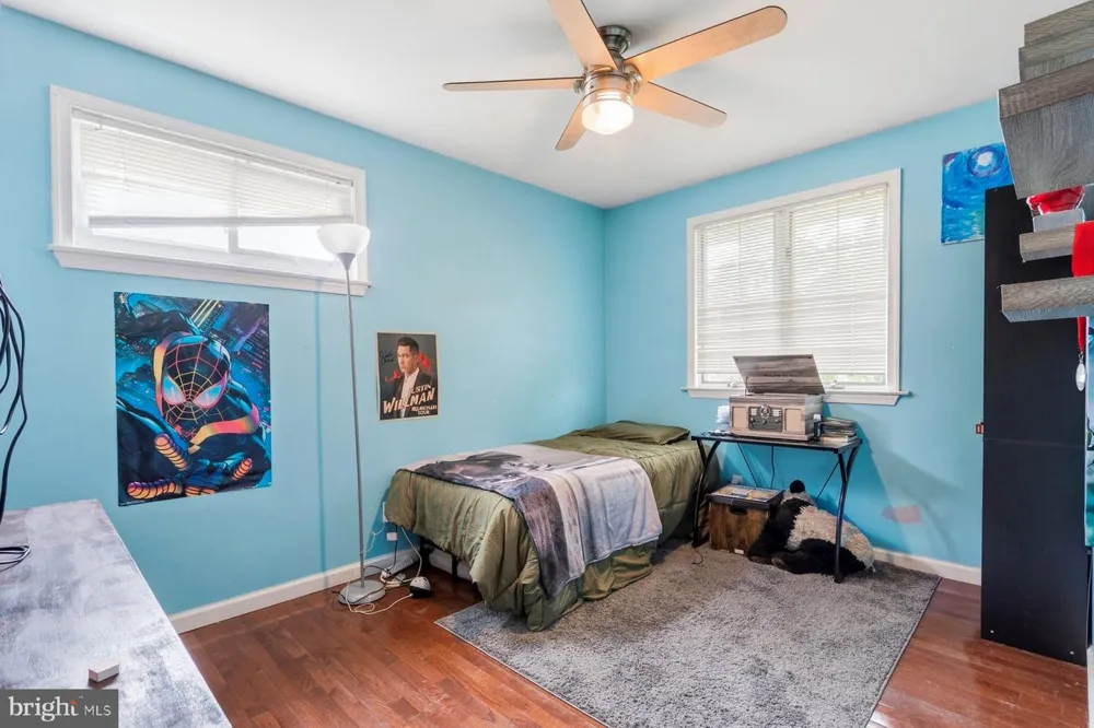 113 HOWARD DRIVE Williamstown, NJ 08094