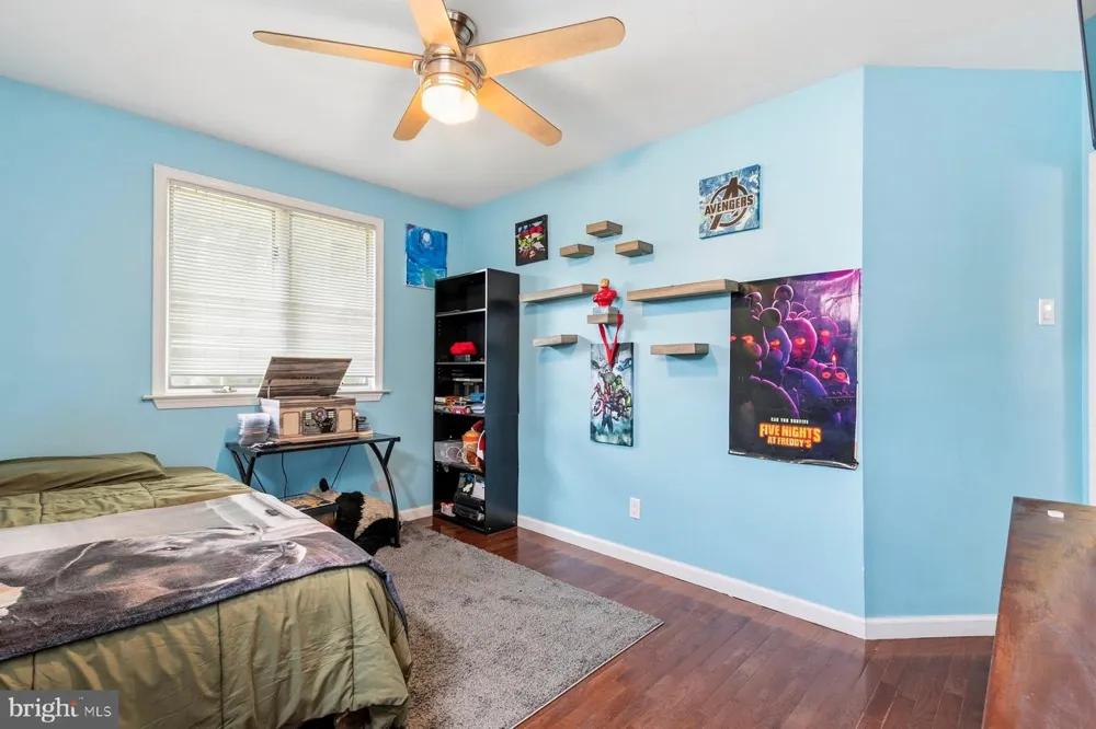 113 HOWARD DRIVE Williamstown, NJ 08094