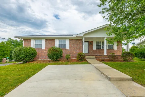 2520 Sharron Drive