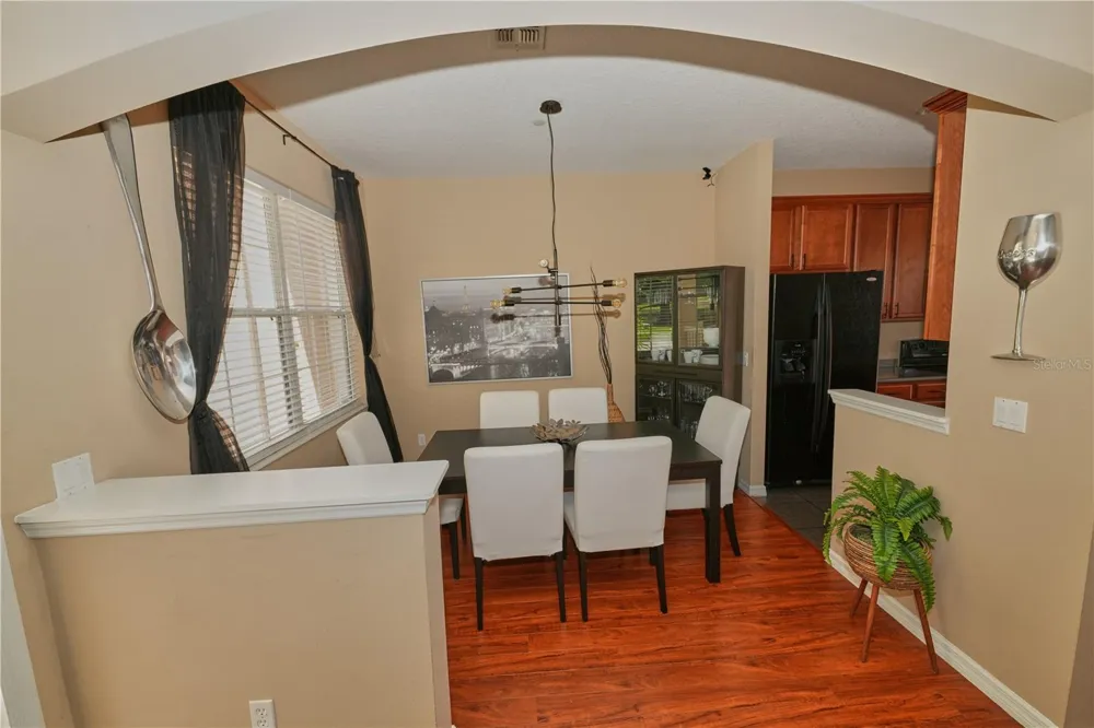 9135 CARDINAL MEADOW TRAIL Orlando, FL 32827