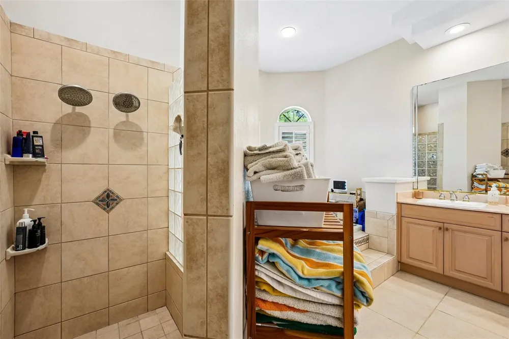 9039 WATERASH LANE Pinellas Park, FL 33782