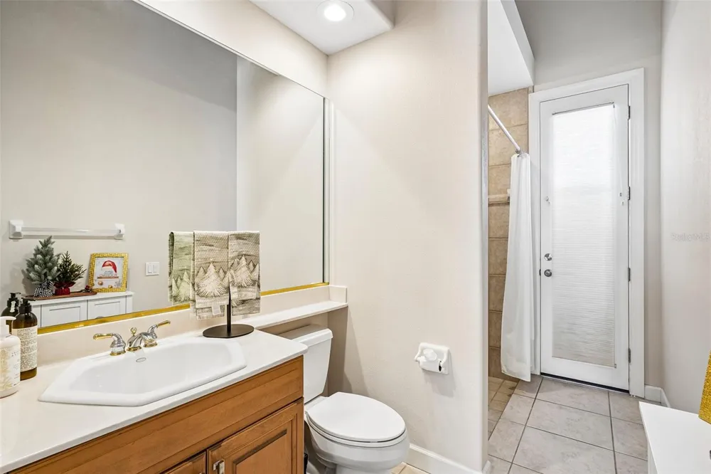 9039 WATERASH LANE Pinellas Park, FL 33782