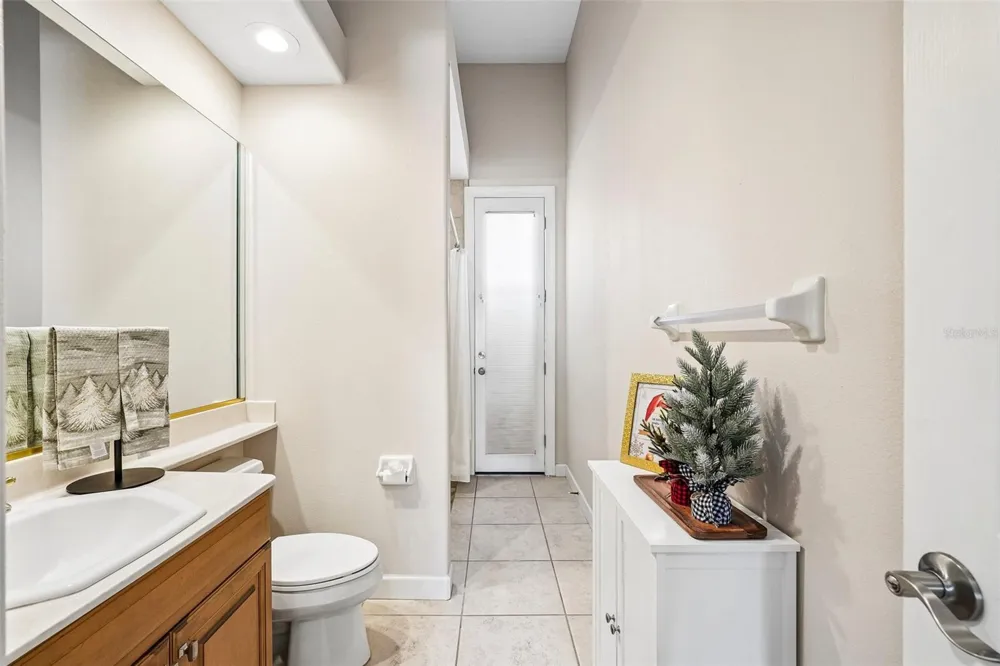 9039 WATERASH LANE Pinellas Park, FL 33782
