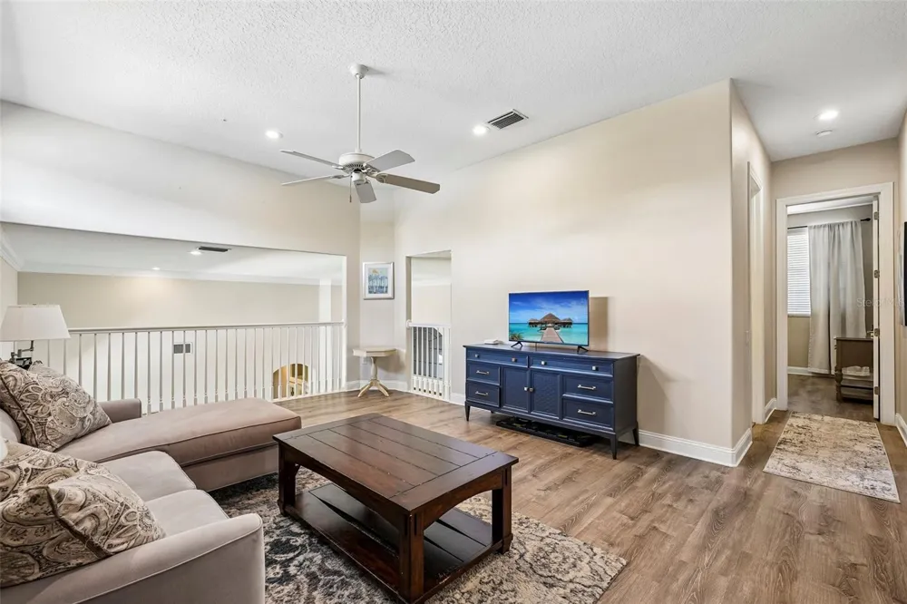 9039 WATERASH LANE Pinellas Park, FL 33782